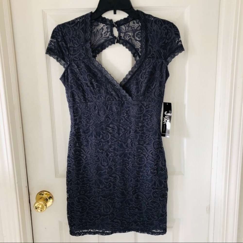 NWT JUMP grey lace sexy keyhole back body con mini stretch dress Size 1/2